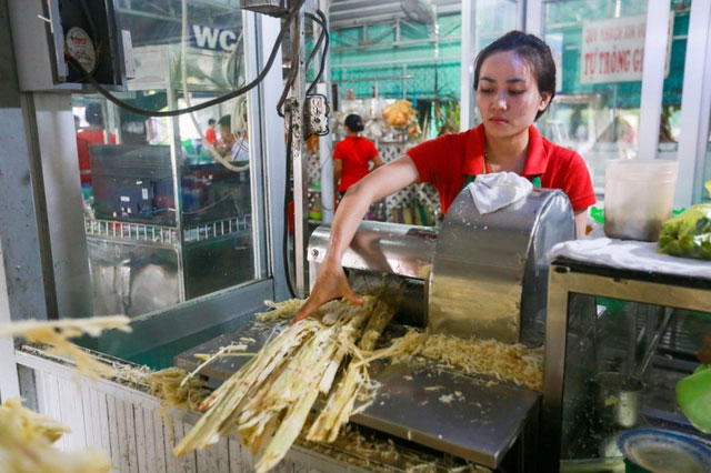 ep-nuoc-mia Quy trình ép nước mía không đảm bảo vệ sinh