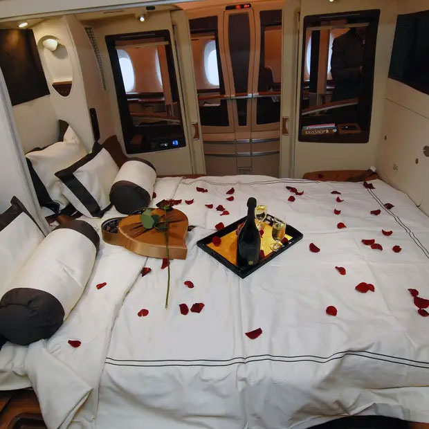 ghe-ngoi-hang-thuong-gia-cua-singapore-airlines Singapore Airlines có hạng Suites dành cho các cặp đôi