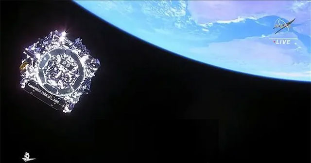 NASA Công Bố Hình Ảnh Vũ Trụ Chưa Từng Có Từ Kính Viễn Vọng James Webb