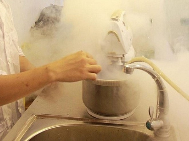 Nitơ lỏng tạo khói cho món ăn Nitơ lỏng tạo khói cho món ăn