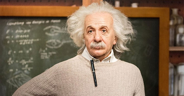 Bài toán logic nổi tiếng: Ai là người nuôi cá trong dãy 5 ngôi nhà?